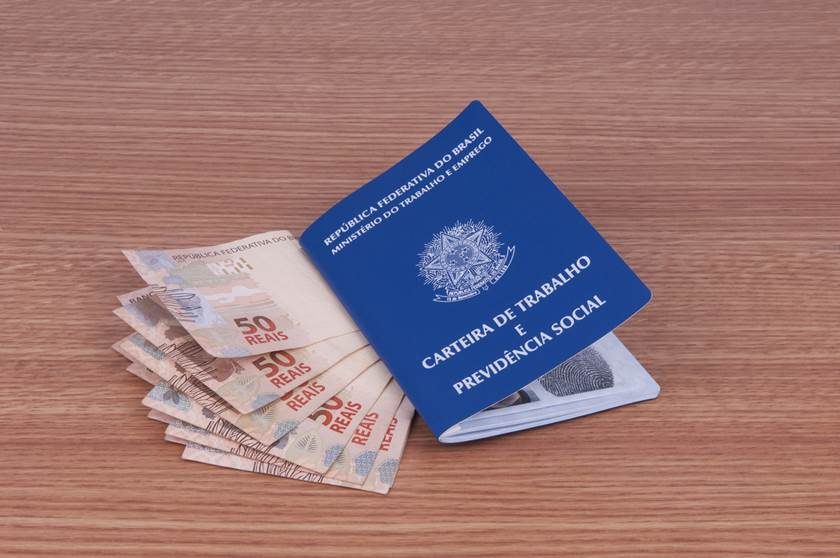 dinheiro e CTPS