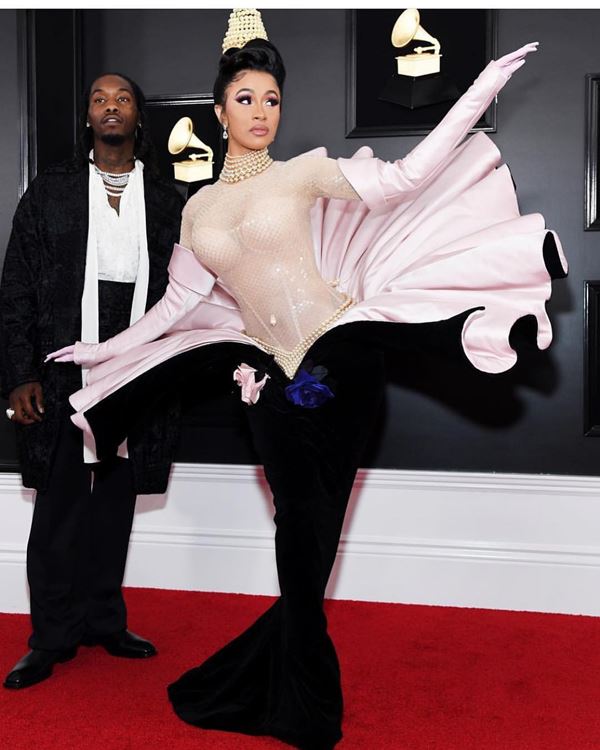 Reprodução/Instagram/@iamcardib