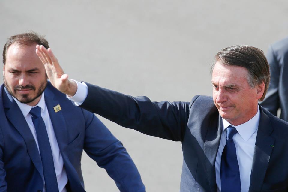 Bolsonaro e Carlos