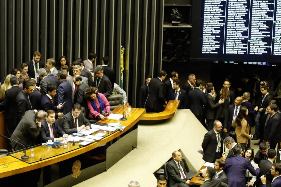 Plenário da Câmara dos Deputados - Metrópoles