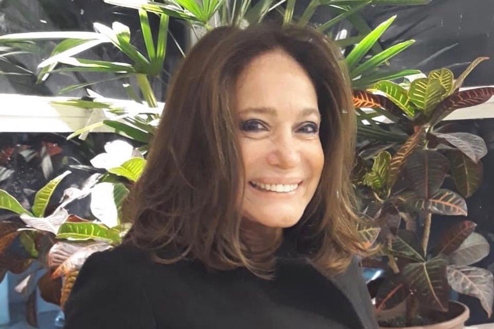 Susana Vieira sorrindo