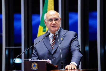 Senador Lasier Martins STF direita