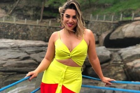 Naiara Azevendo