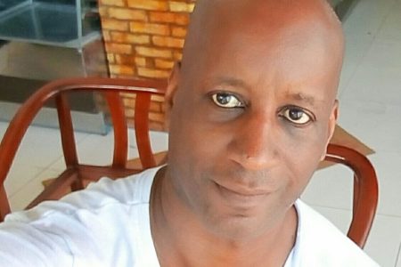 Camargo diz que afirmação de jornalista foi "injúria racial"