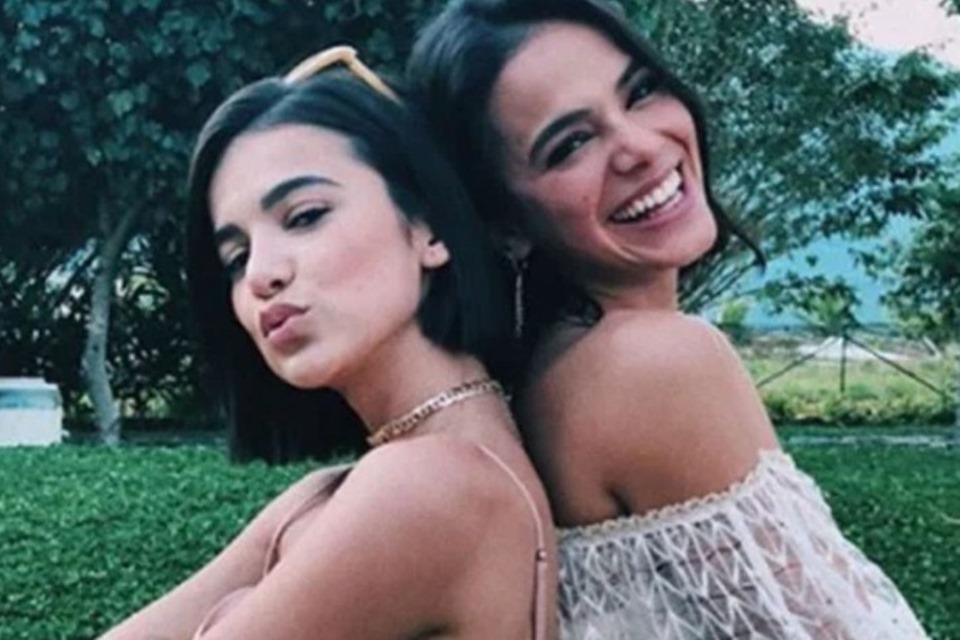 bruna marquezine manu gavassi