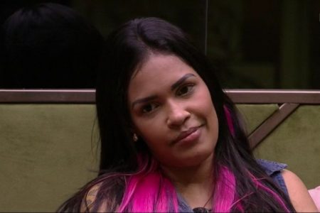 Flayslane BBB20 fazendo careta