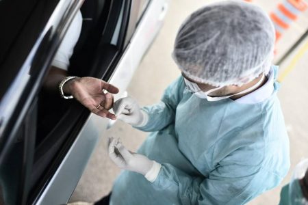 Teste drive-thru coronavírus