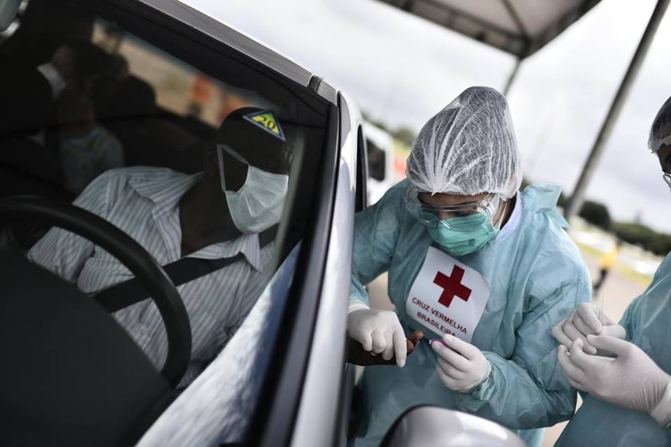 Os testes começam às 8h e vão até as 17h