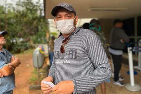 Milton Pereira aguarda a regularização do CPF