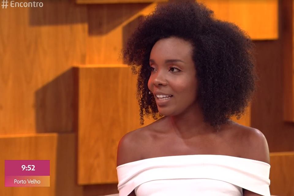 thelma assis no encontro falando da vitória