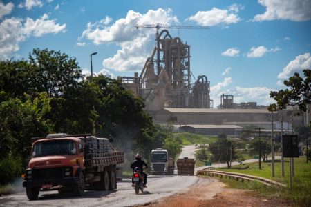 Fábrica de cimento