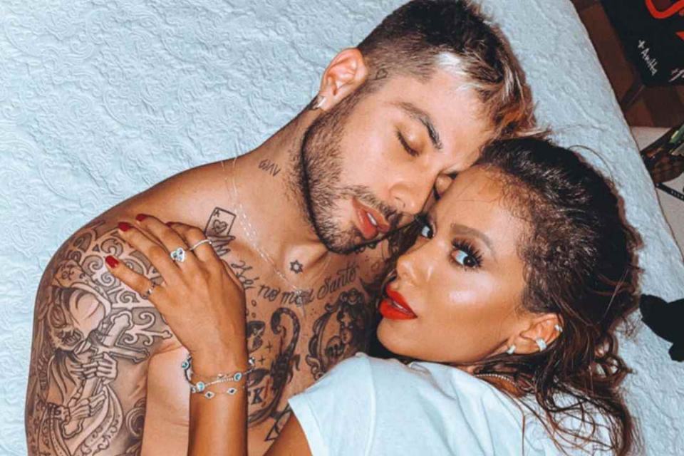 Anitta e Gui Araújo
