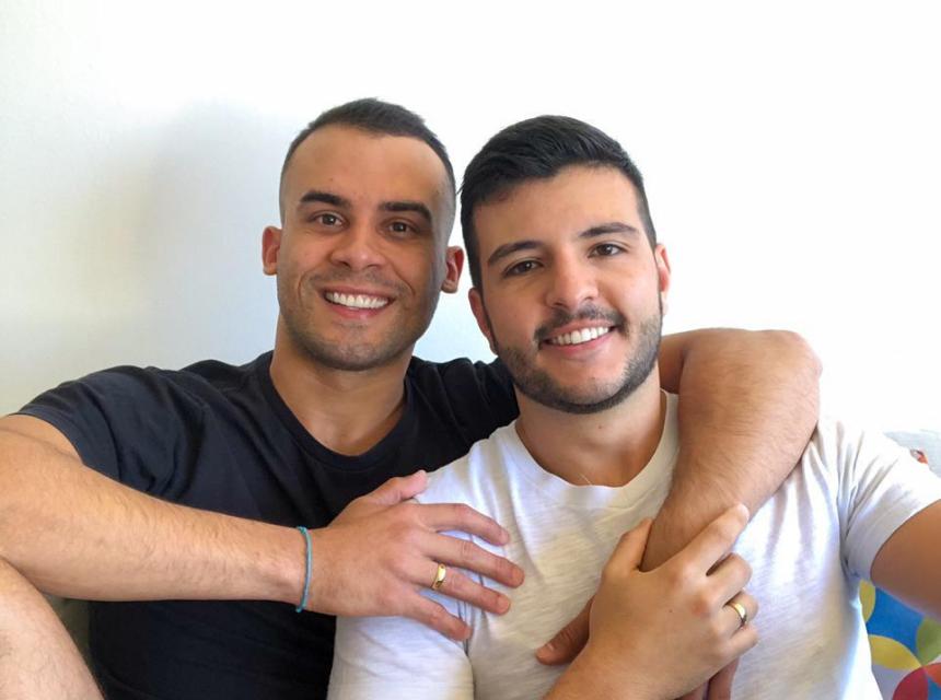 Matheus Ribeiro e noivo