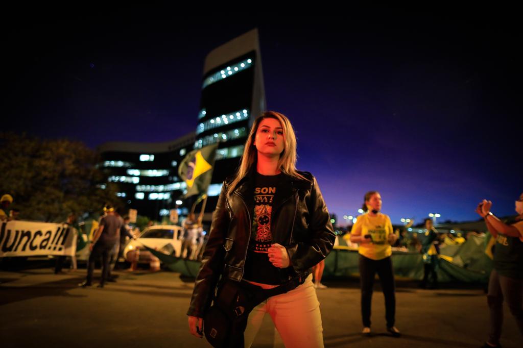 Sara winter, líder do movimento 300 do Brasil