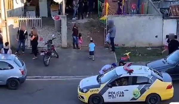 Festa de criança em meio à pandemia do novo coronavírus
