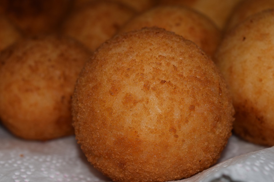 bolinho de abóbora com carne seca