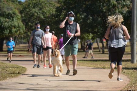 Parque da cidade em meio a pandemia no domingo