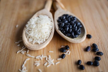 Em dez anos, brasileiro reduz consumo de arroz e feijão, diz IBGE