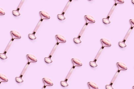 rolinho de quartzo rosa skincare beleza