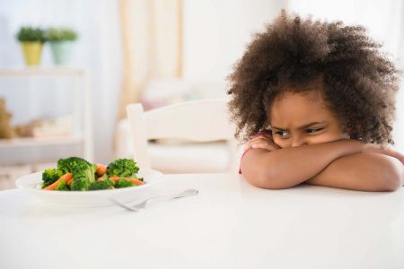 Criança alimentação comida