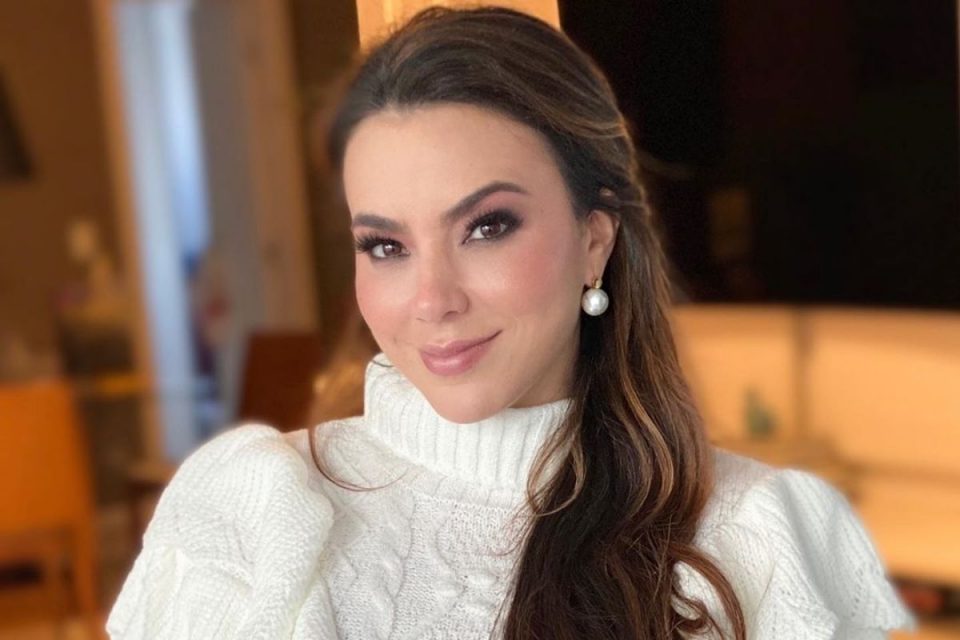 Dermatologista Karla Lessa