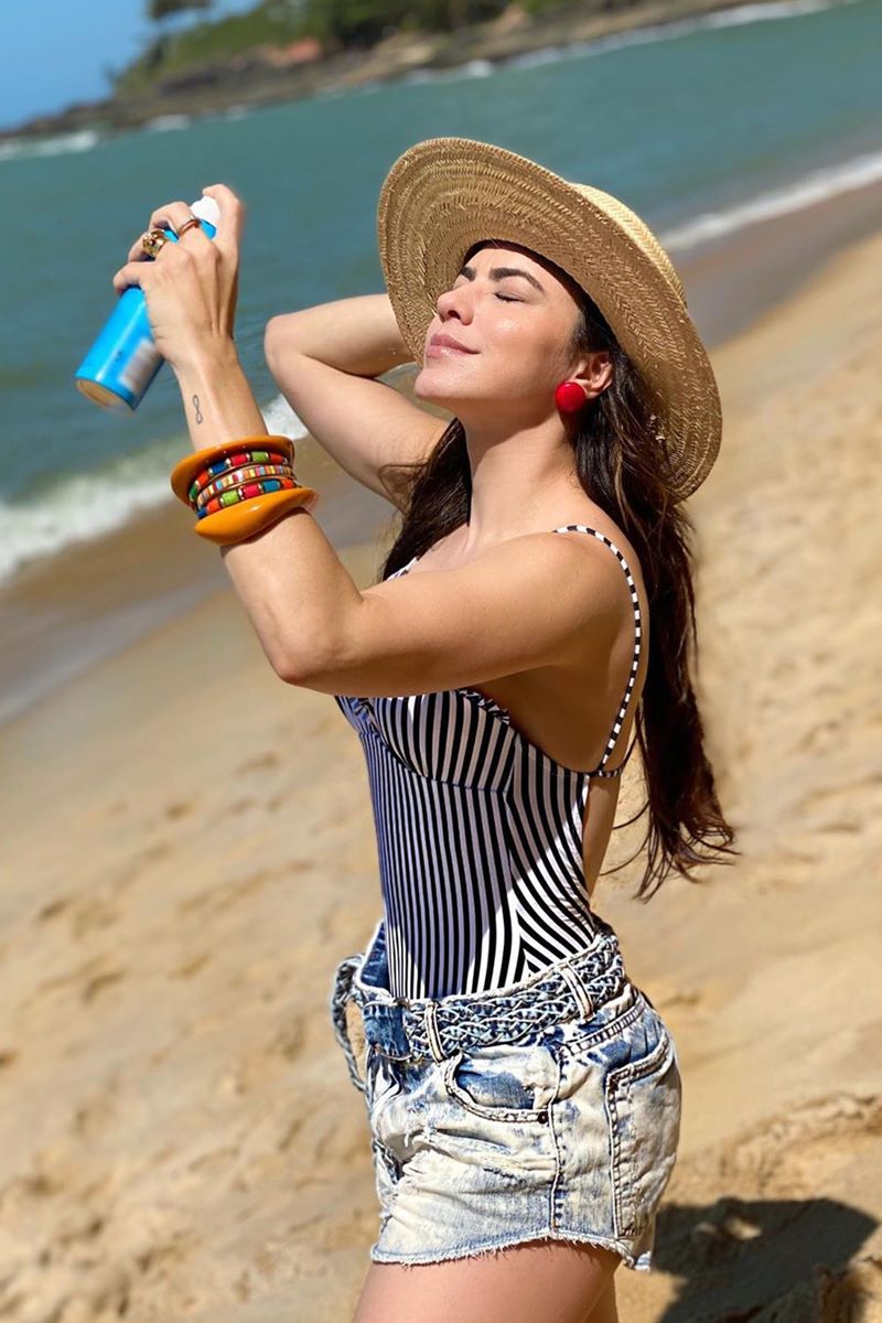 Dermatologista Karla Lessa