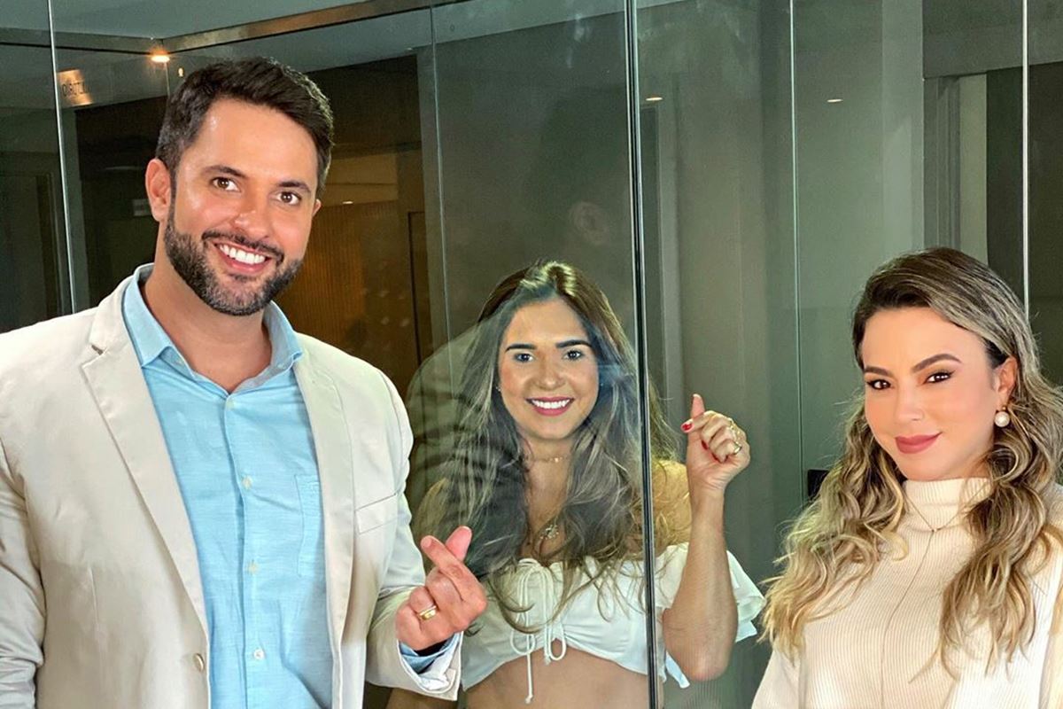 Médico Paulo Lessa, Gizelly Bicalho e Karla Lessa