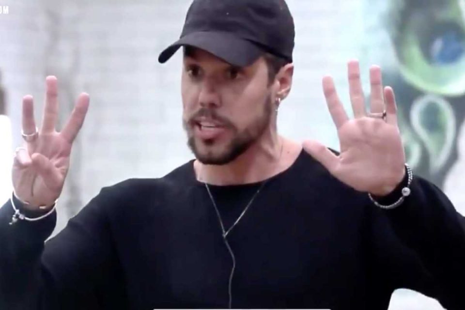 Lipe Ribeiro
