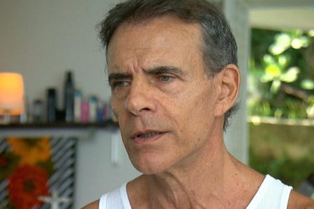 Foto colorida de Mário Gomes, ex-galã da Globo
