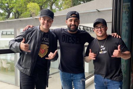 Raí Saia Rodada e Matheus & Kauan