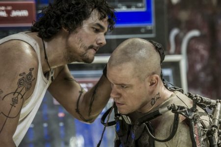Cena de Elysium com Wagner Moura