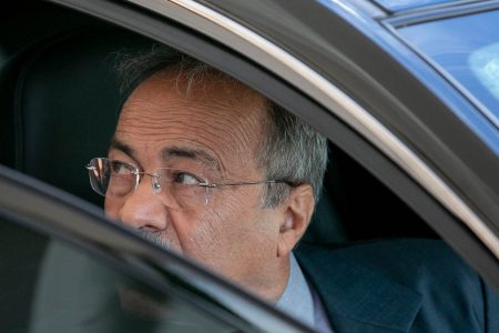 Senador Chico Rodrigues durante conversa com jornalistas