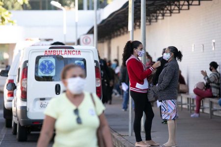 Fila no Hospital de Base - SUS - Sistema Único de Saúde - cirurgia