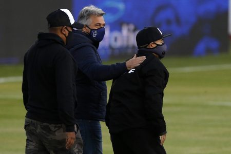 Maradona recebe homenagem pelos 60 anos