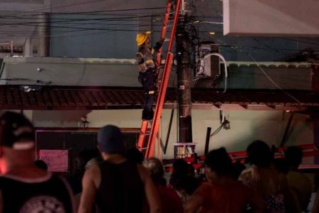 Moradores dos bairro Macapaba (Amapá) sofrem com a falta de luz e água a 4 dias, população reclama que cortes no abastecimento de água é rotineiro