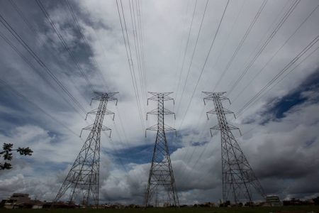Linhas de transmissão de energia no DF