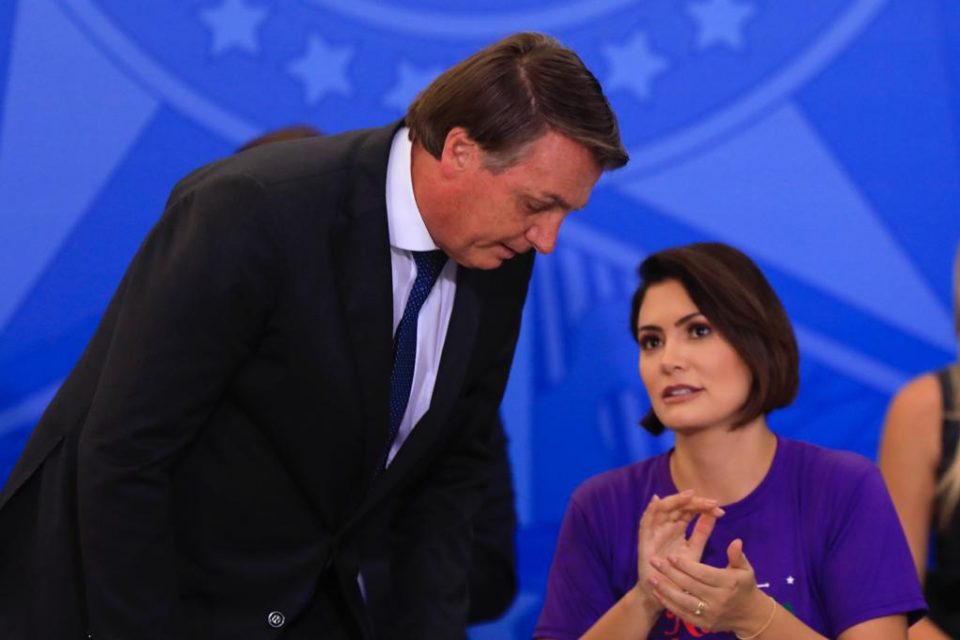 Presidente Bolsonaro e a primeira dama Michelle Bolsoanro durante o do Dia Internacional da Pessoa com Deficiência e do Dia Internacional do Voluntário, no palácio do Planalto 6
