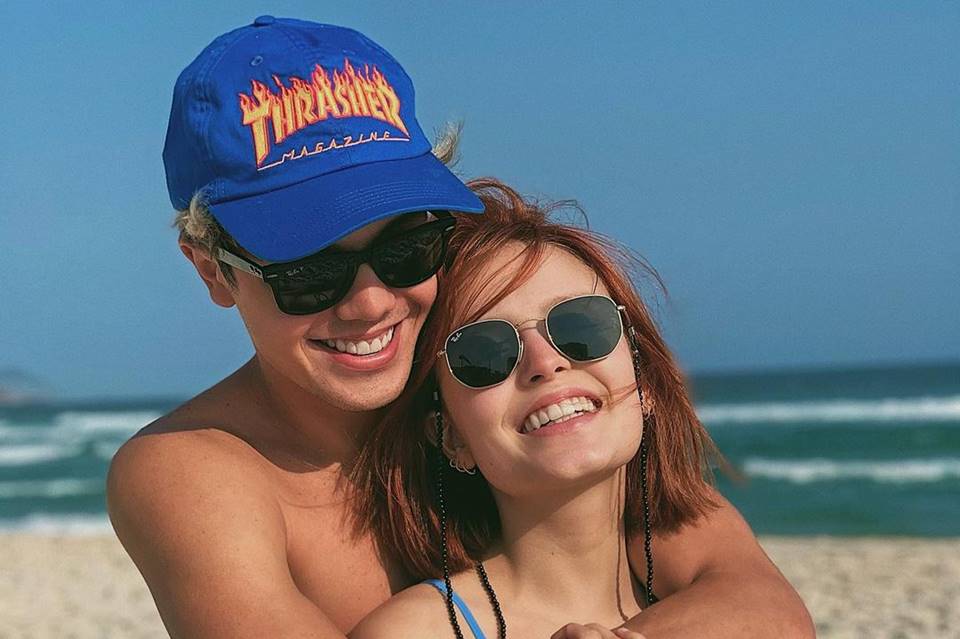 Larissa Manoela e Leo Cidade