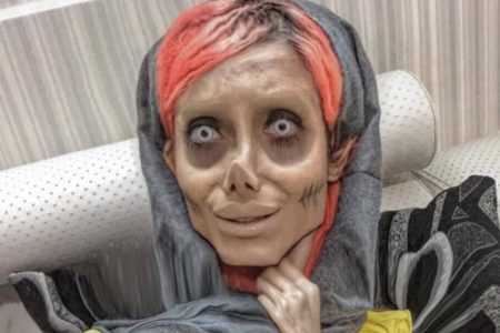 Foto colorida da Angelina Jolie Zumbi - Metrópoles