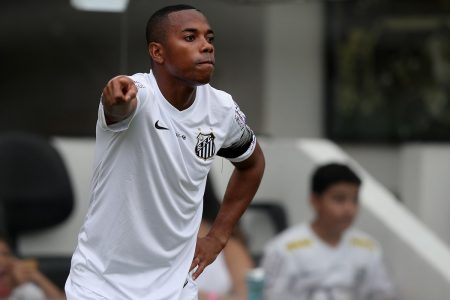 Robinho Santos