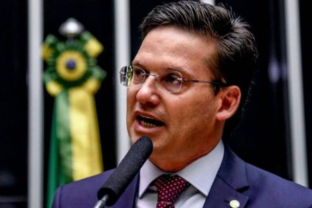 O ministro João Roma, da Cidadania