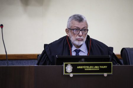Ex-presidente do TRE-AM, Aristóteles Thury