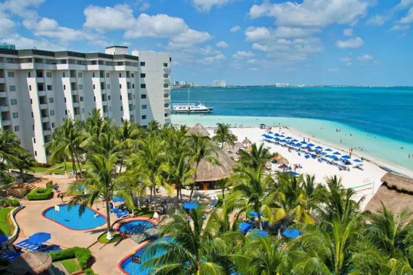 Hotel resort mar