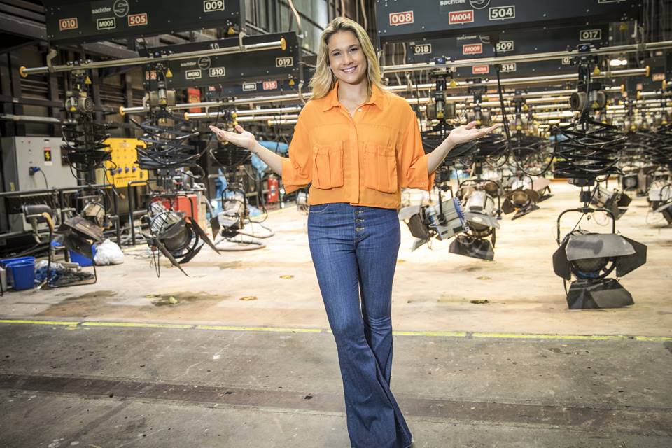 Fernanda Gentil Se Joga