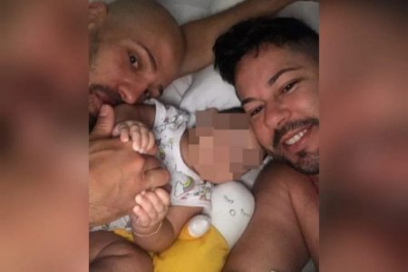 Adoção casal homoafetivo
