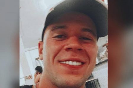 imagem do rapaz de 19 anos, que era soldado da aeronáutica e morreu em perseguição da polícia, após furar blitz em anápolis, goiás