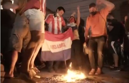 Protestos no Paraguai contra gestão do governo na pandemia