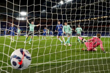Chelsea vence o Everton na Premier League