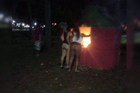 pessoas no swing