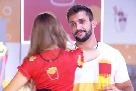Carla e Arthur no BBB21
